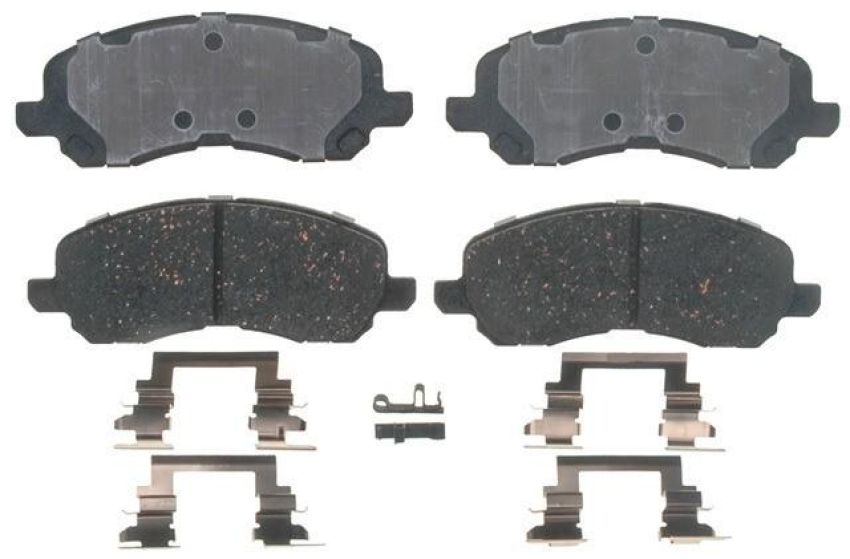 Raybestos MGD866ACH Raybestos R-Line Ceramic Brake Pad Set