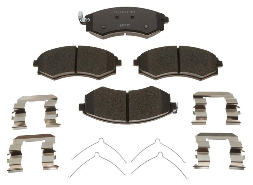 Raybestos MGD887CH Raybestos R-Line Ceramic Brake Pad Set