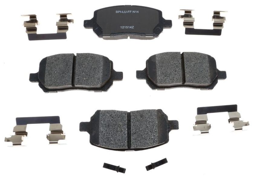 Raybestos MGD956CH Raybestos R-Line Ceramic Brake Pad Set