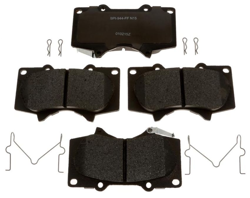 Raybestos MGD976MH Raybestos R-Line Metallic Brake Pad Set