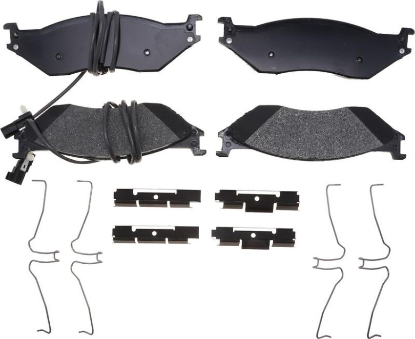 Raybestos PGD1066BM Raybestos Element3 Metallic Brake Pad Set