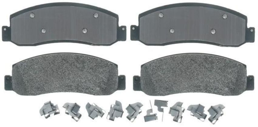 Raybestos PGD1333M Raybestos Element3 Metallic Brake Pad Set