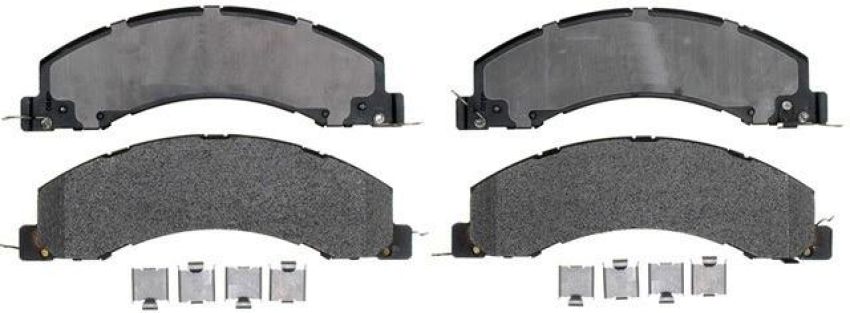 Raybestos PGD1335M Raybestos Element3 Metallic Brake Pad Set