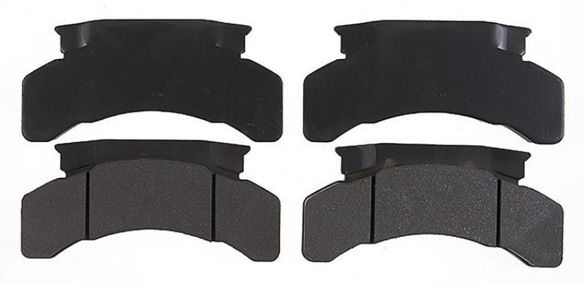 Raybestos PGD224M Raybestos Element3 Metallic Brake Pad Set