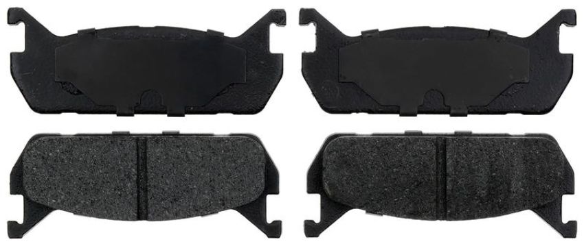 Raybestos PGD458C Raybestos Element3 Ceramic Brake Pad Set