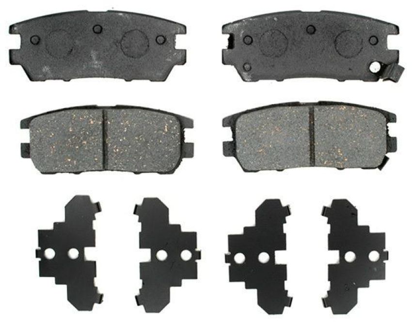 Raybestos PGD567C Raybestos Element3 Ceramic Brake Pad Set