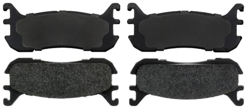 Raybestos PGD636C Raybestos Element3 Ceramic Brake Pad Set