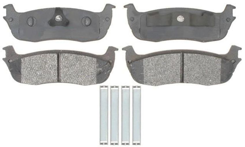 Raybestos PGD711M Raybestos Element3 Metallic Brake Pad Set