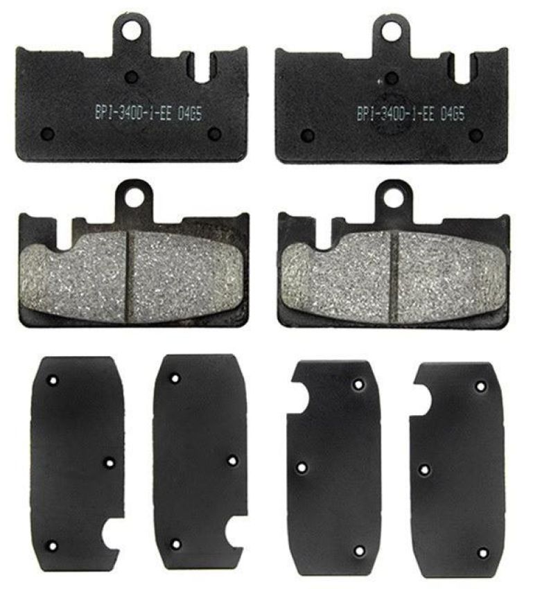 Raybestos PGD871C Raybestos Element3 Ceramic Brake Pad Set