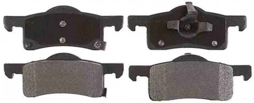 Raybestos PGD935M Raybestos Element3 Metallic Brake Pad Set