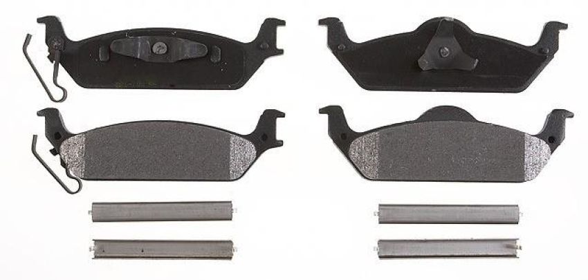 Raybestos PGD963M Raybestos Element3 Metallic Brake Pad Set