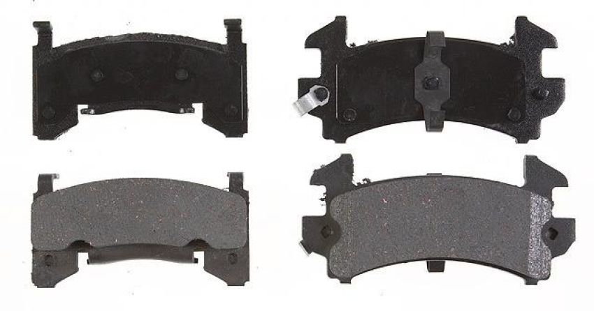 Raybestos PGD988C Raybestos Element3 Ceramic Brake Pad Set