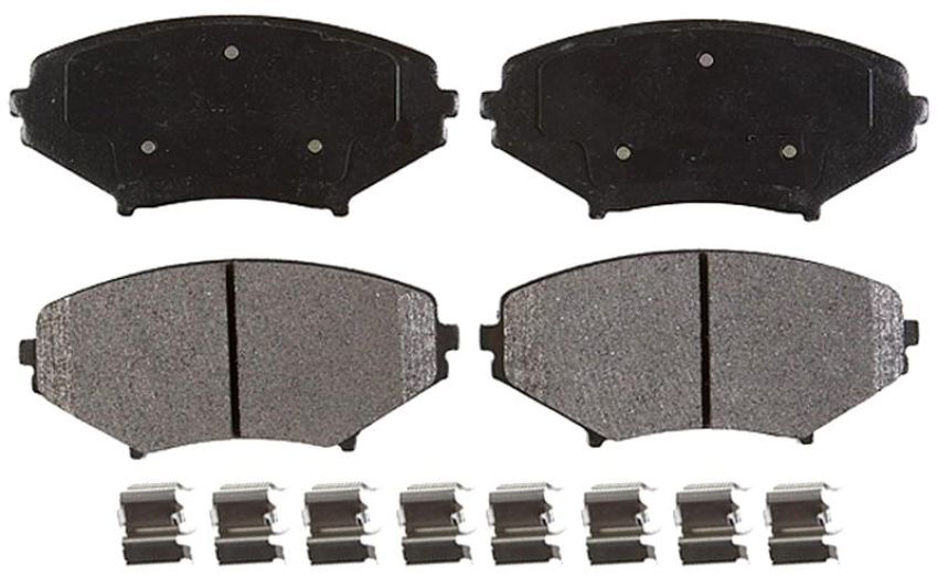 Raybestos SP1009XPH Raybestos Specialty - Street Performance Metallic Brake Pad Set
