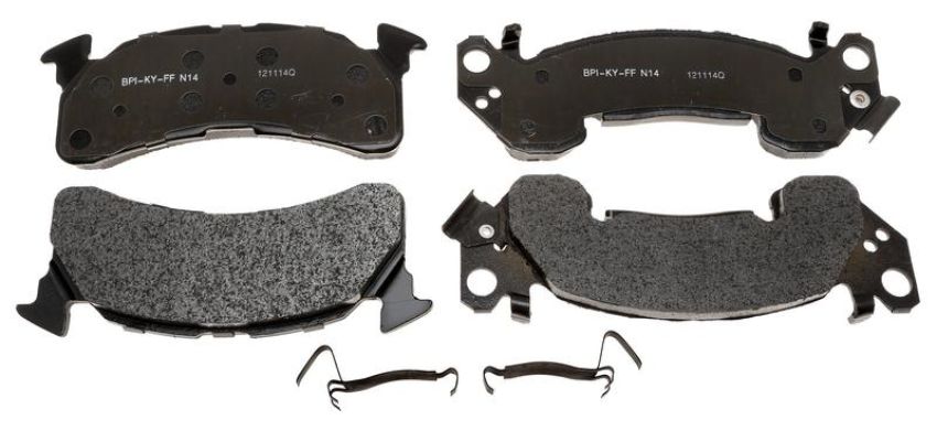 Raybestos SP153TRH Raybestos Specialty - Truck Metallic Brake Pad Set