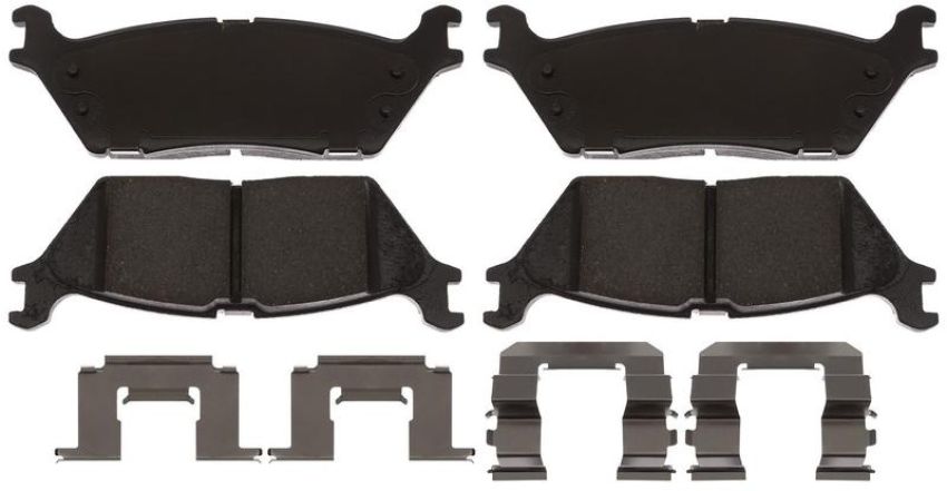 Raybestos SP1790TRH Raybestos Specialty - Truck Ceramic Brake Pad Set