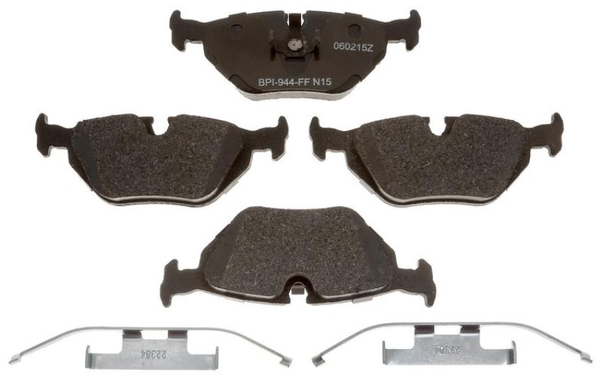 Raybestos SP396XPH Raybestos Specialty - Street Performance Metallic Brake Pad Set