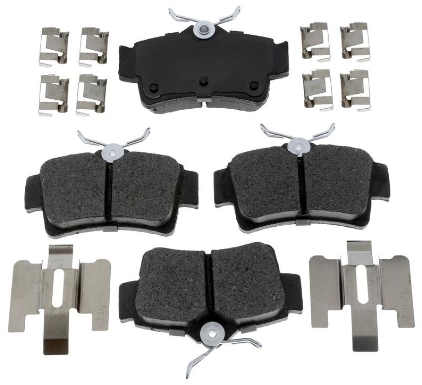 Raybestos SP627XPH Raybestos Specialty - Street Performance Metallic Brake Pad Set