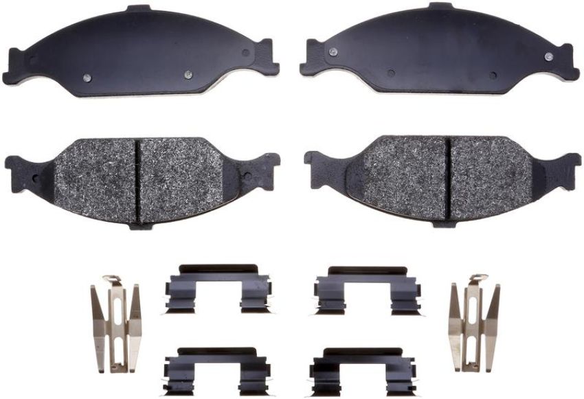 Raybestos SP804XPH Raybestos Specialty - Street Performance Metallic Brake Pad Set