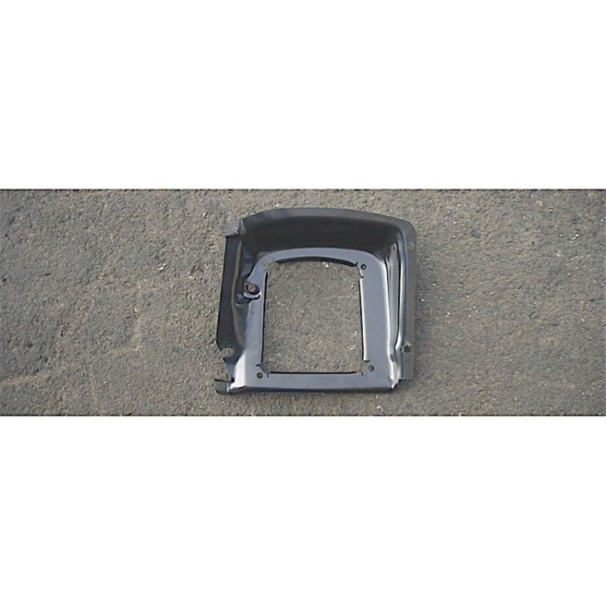 RH QUARTER PANEL END CAP PLYMOUTH B-BODY 68