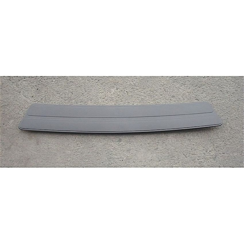 RR CENTER STEP PAD 02-05 TRAILBLAZER ; 06-07 LS MODEL