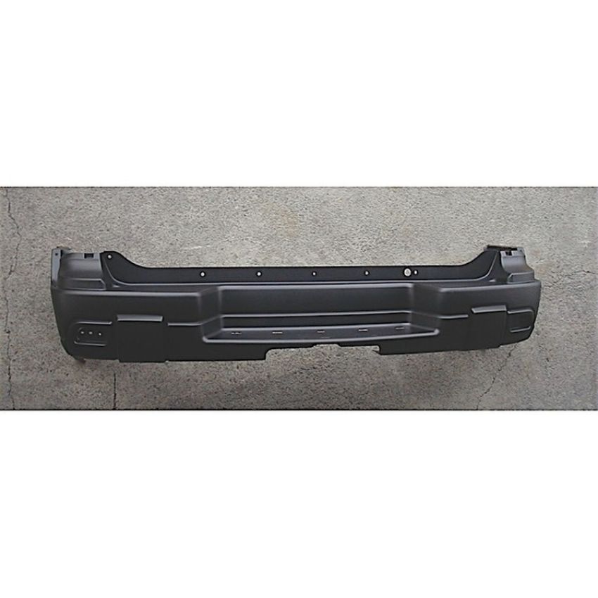 RR BUMPER COVER W/ SMOOTH FINISH (P) TRAILBLAZER 02-05