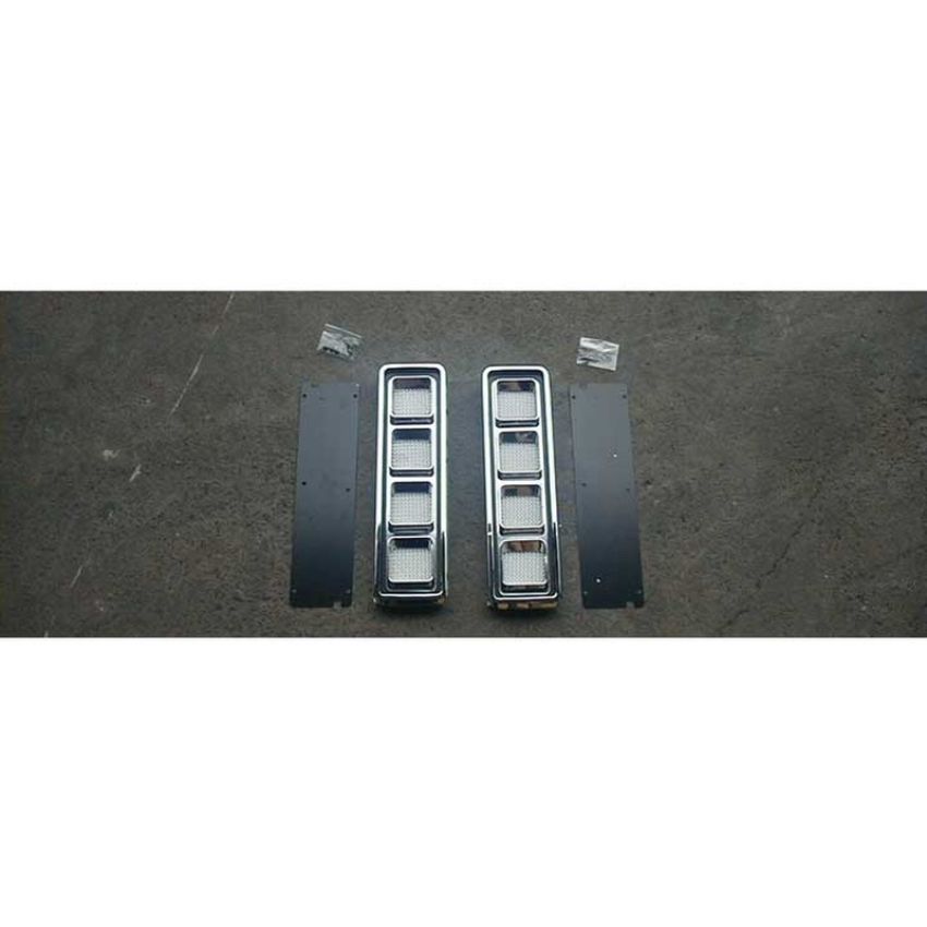 HOOD SCOOP ORNAMENT SET 4 STACK STYLE CAMARO SS 68-69(INC 2 ORNAMENTS /SCREENS/PLATES FOR 1 HOOD)