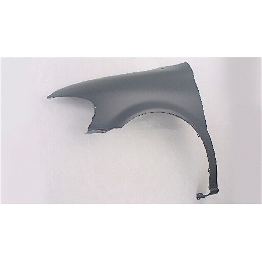 CAPA RH FENDER W/ ANTENNA HOLE VENTURE/SILHOUETTE/MONTANA 02-05
