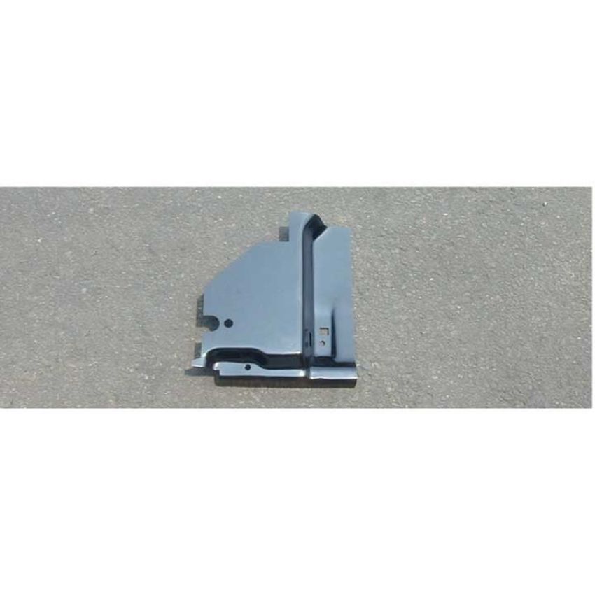 RH UNDER RR SEAT BRACE NOVA 68-74