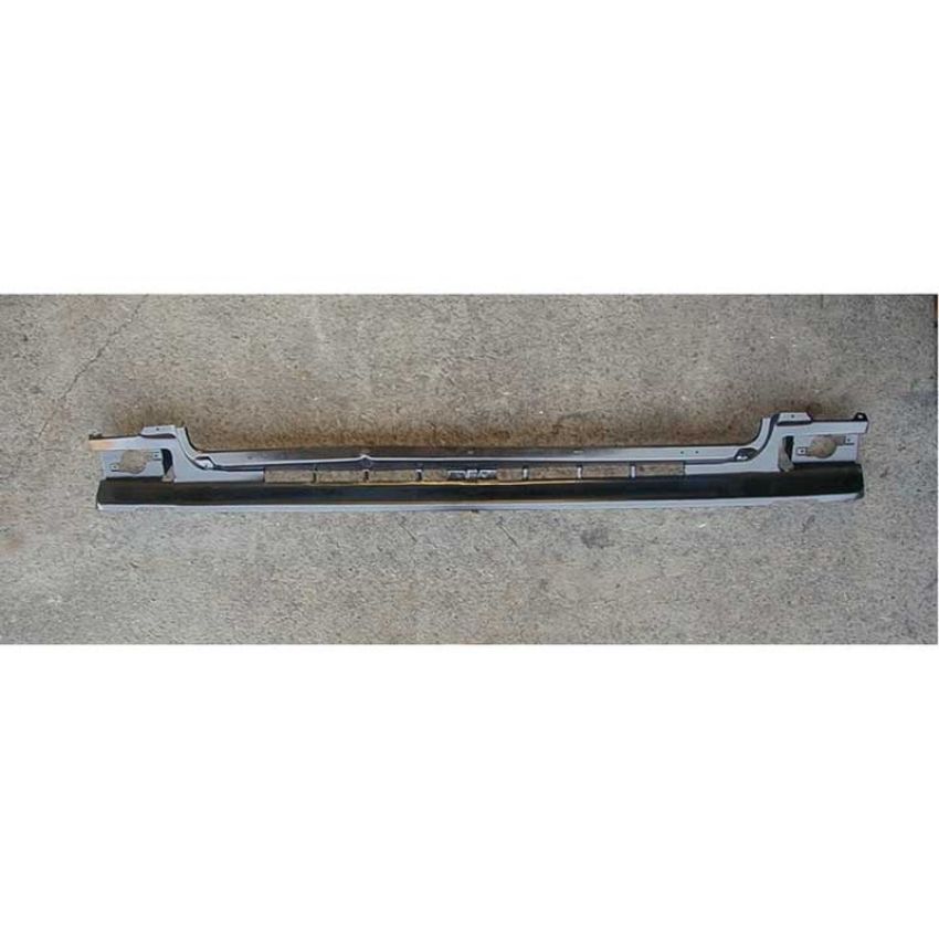FRONT BUMPER TO GRILLE FILLER PANEL CHEVY/ P/U/BLAZER/JIMMY/SUBURBAN 73-80
