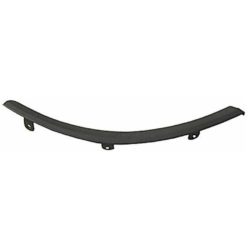 RH FRONT BUMPER OUTER FILLER W/ 6.0L SILVERADO 2500/3500 07-10