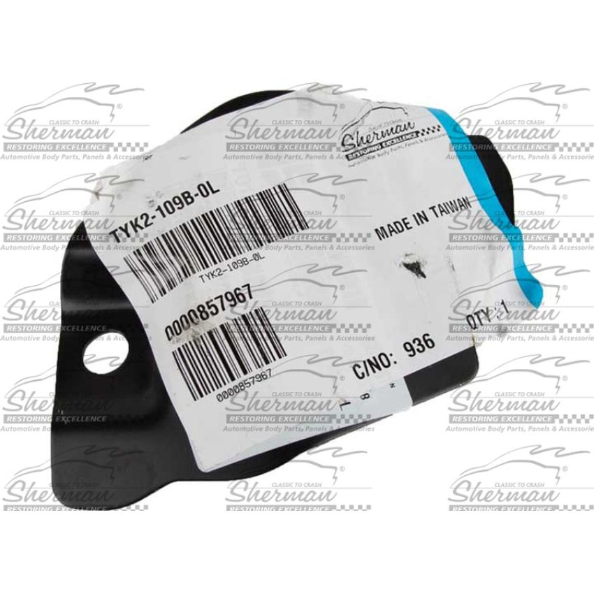 RADIATOR SUPPORT LOWER TIE BAR BRACKET; LH TOYOTA TACOMA 05-20