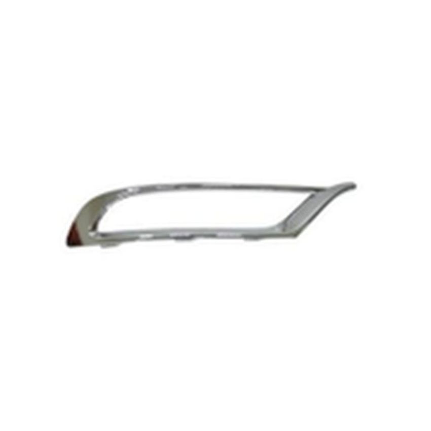 RH FRONT BUMPER INSERT FOG LAMP OPENING BEZEL; CHROME CHRYSLER 300 15-C