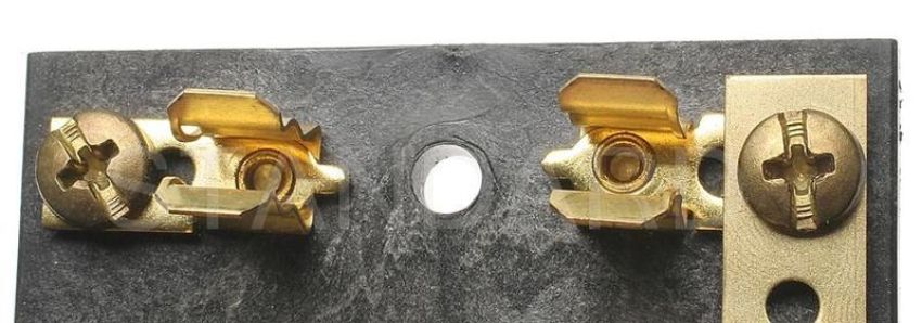 Standard Ignition FH-11 Fuse Block