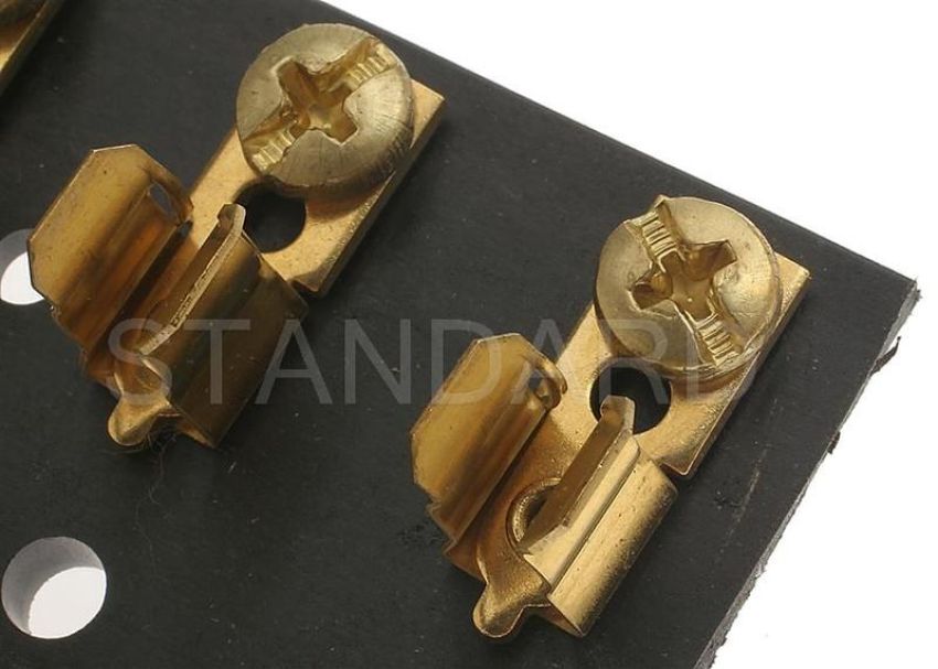 Standard Ignition FH-5 Fuse Block