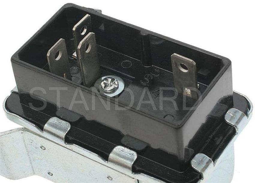 Standard Ignition RY-126 A/C Compressor Clutch Cut-Off Relay