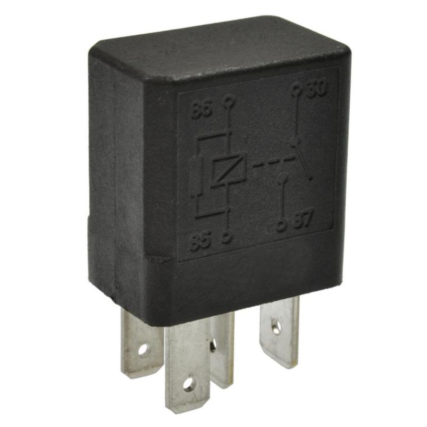 Standard Ignition RY-1738 A/C Auto Temperature Control Relay