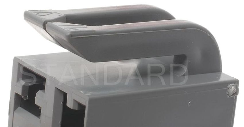 Standard Ignition RY-66 A/C Auto Temperature Control Relay Connector