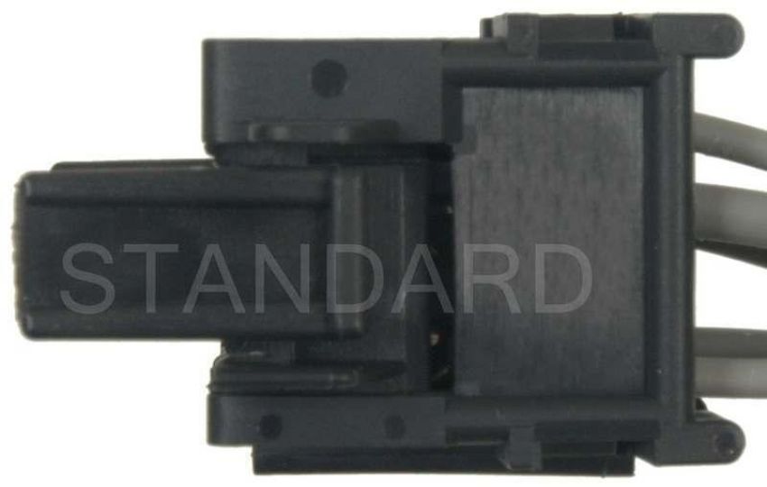Standard Ignition S-1044 Blower Motor Resistor Connector