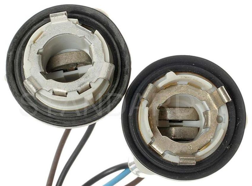 Standard Ignition S-76 Park and Turn Signal Socket