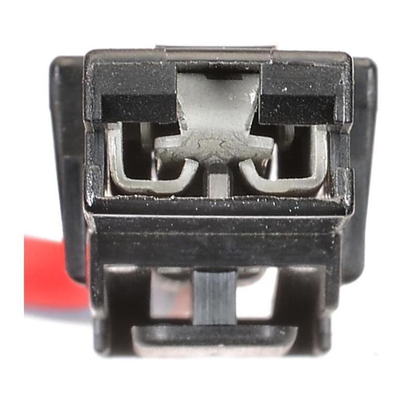 Standard Ignition S-843 Cargo Lamp Connector