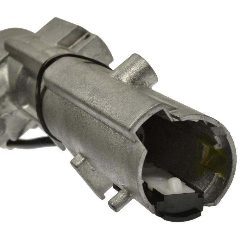 Standard Ignition US1208 Ignition Switch With Lock Cylinder