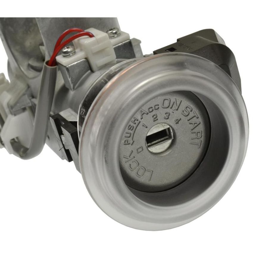 Standard Ignition US1332 Ignition Switch With Lock Cylinder