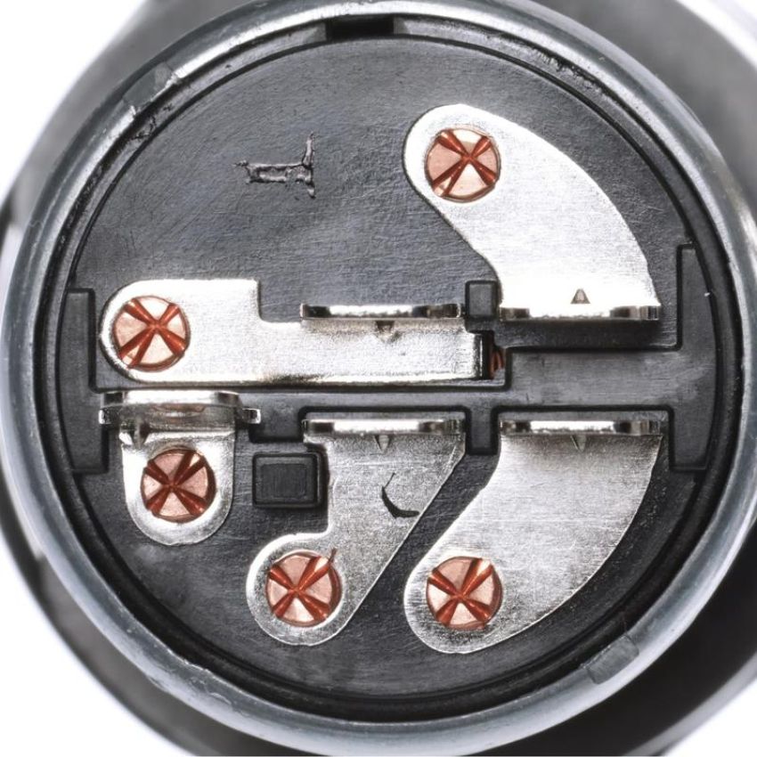 Standard Ignition US-140 Ignition Switch With Lock Cylinder