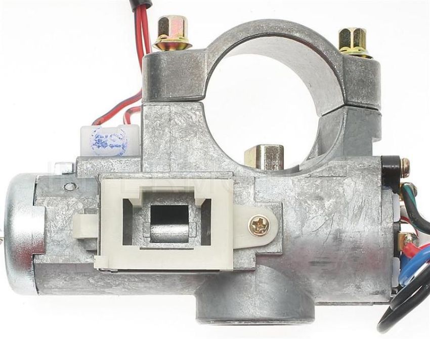 Standard Ignition US-352 Ignition Switch With Lock Cylinder