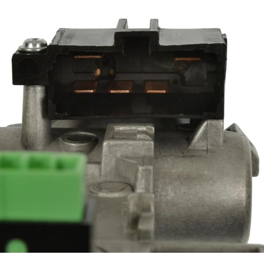 Standard Ignition US-518 Ignition Switch With Lock Cylinder