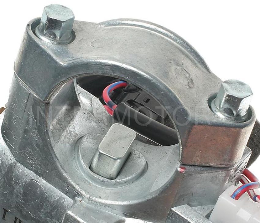 Standard Ignition US-556 Ignition Switch With Lock Cylinder