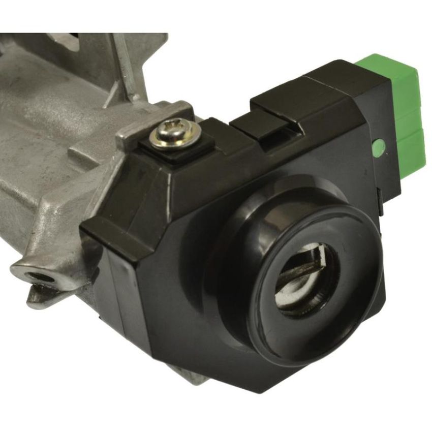 Standard Ignition US-605 Ignition Switch With Lock Cylinder
