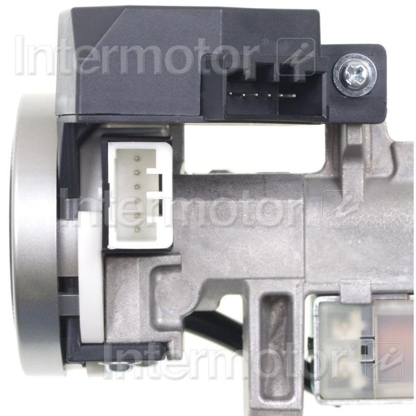 Standard Ignition US-617 Ignition Switch With Lock Cylinder