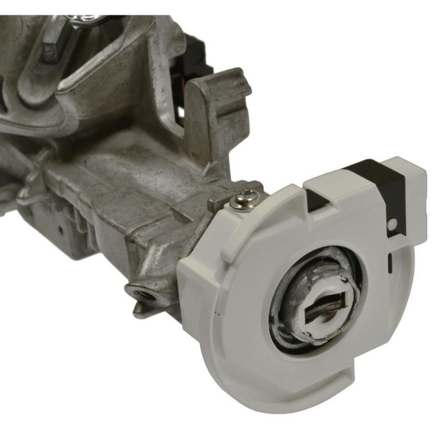 Standard Ignition US-636 Ignition Switch With Lock Cylinder