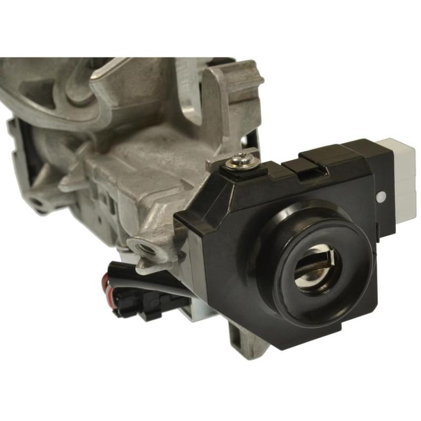 Standard Ignition US-708 Ignition Switch With Lock Cylinder